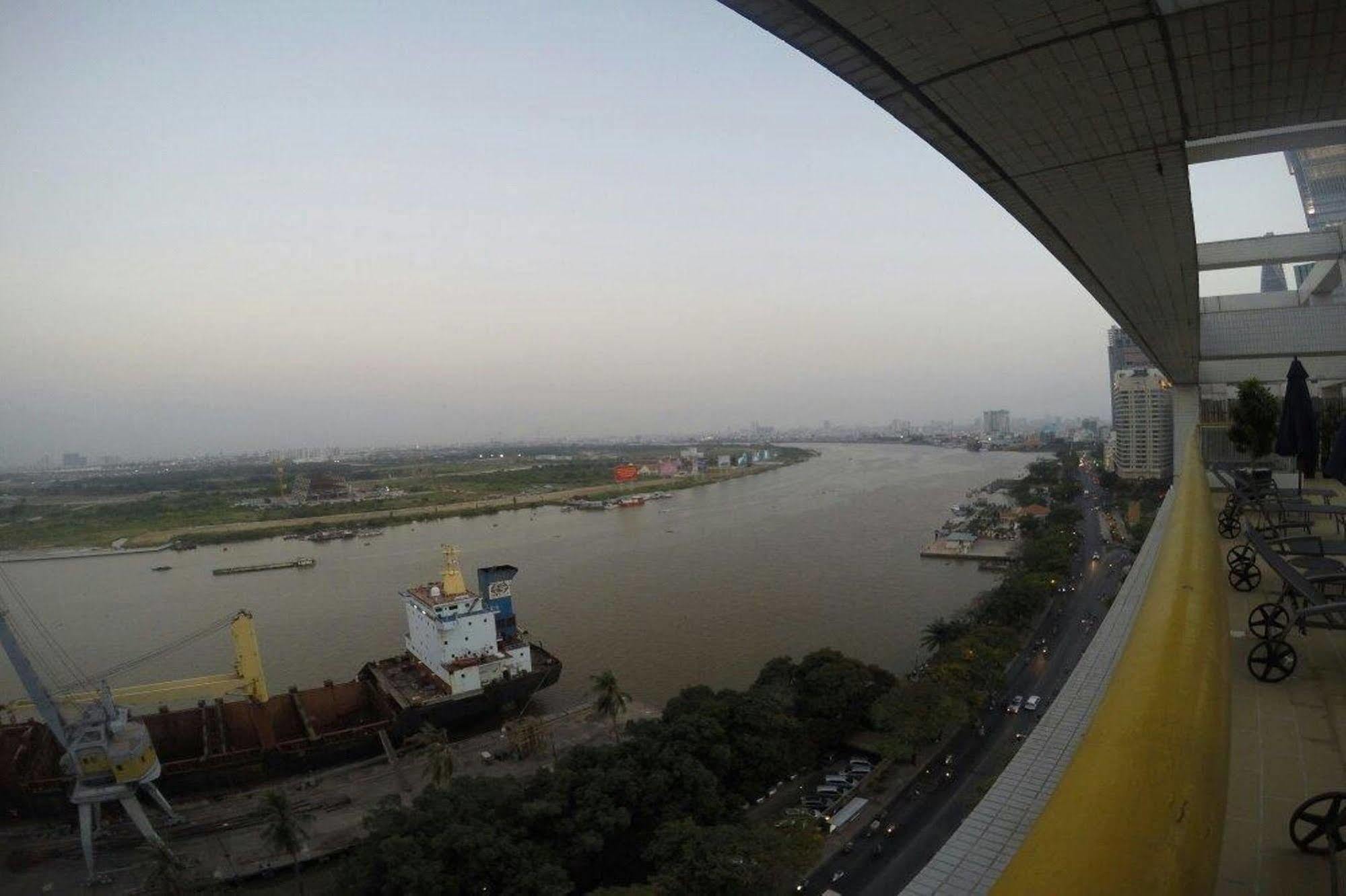 The Landmark Serviced Apartment - Managed By Peninsula Properties Ho Chi Minh City Bagian luar foto